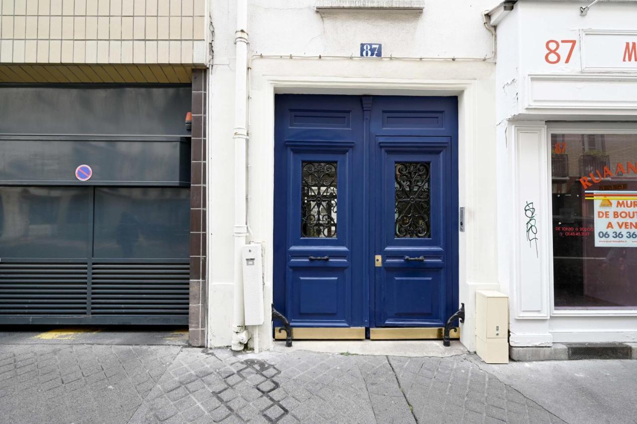 Modern Large Studio Apartment For 3 Paris Exterior photo